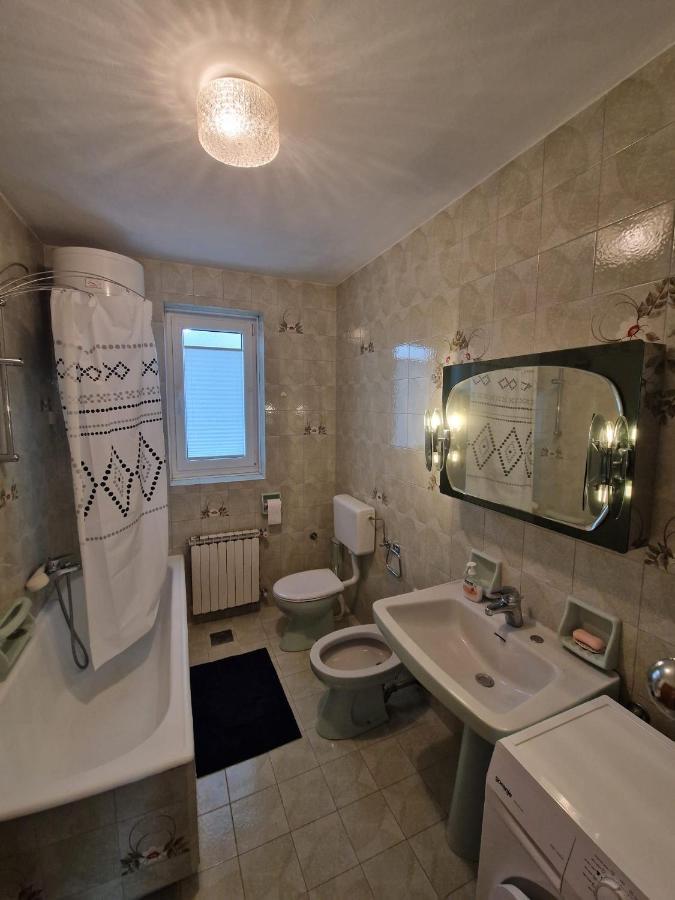 Apartma Stimec Izola Exteriör bild